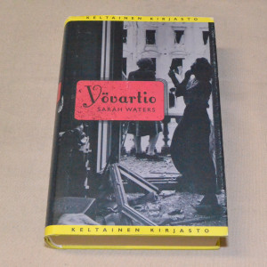 Sarah Waters Yövartio